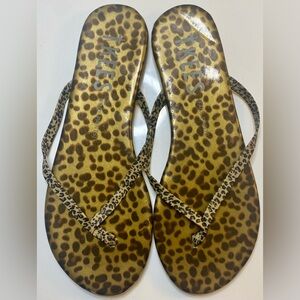 TKEES PATENT LEATHER LEOPARD SANDALS